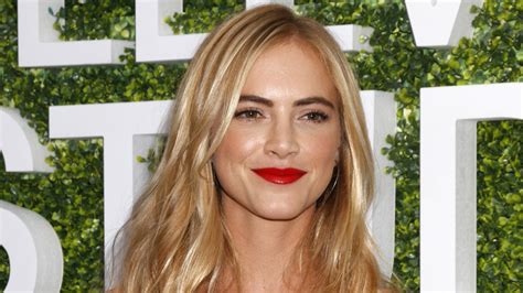 Heres The Real Reason Emily Wickersham Is。